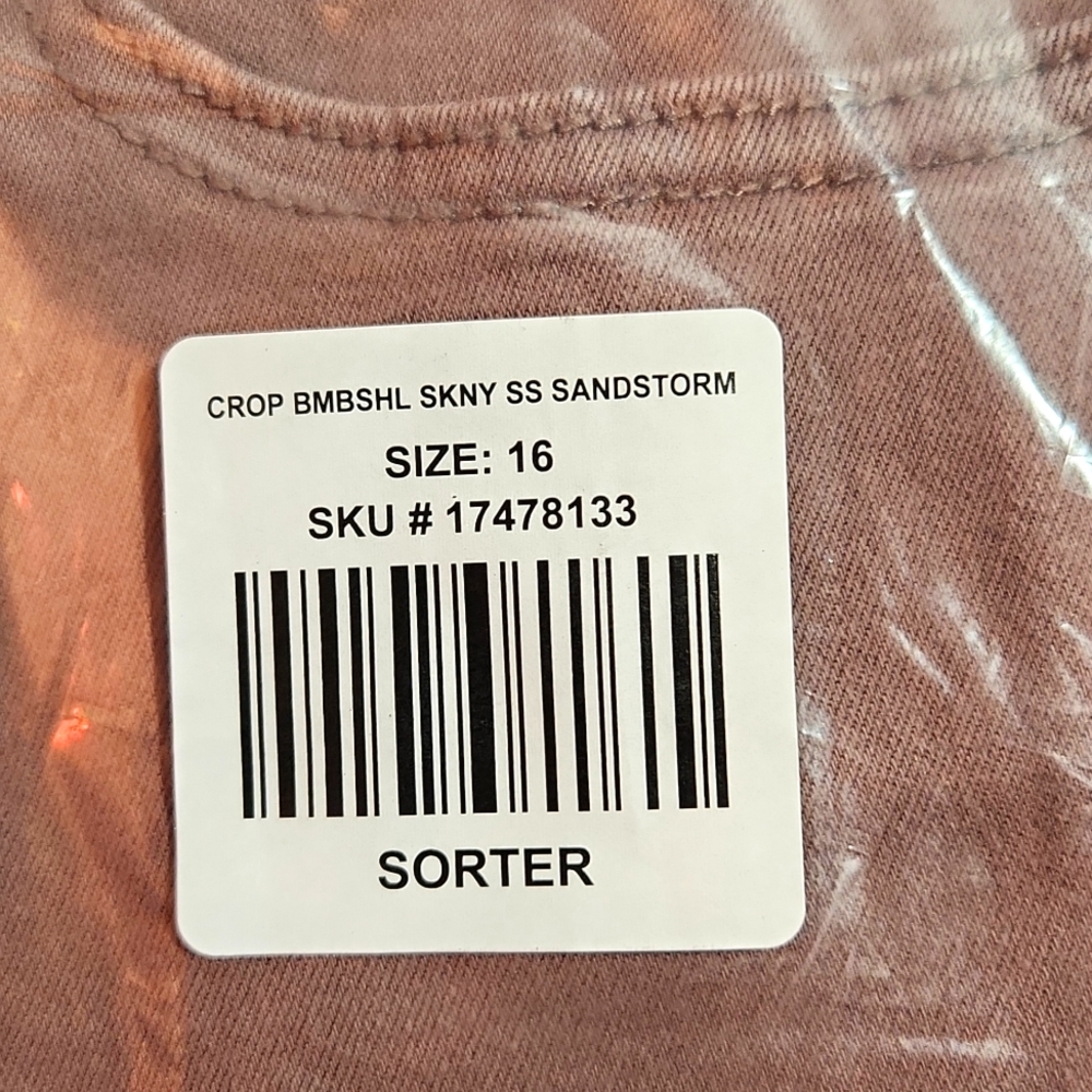 ❤️NWT TORRID CROP BOMBSHELL SKINNY SUPER SOFT HIGH-RISE JEAN BROWNISH TAN - Picture 9 of 10
